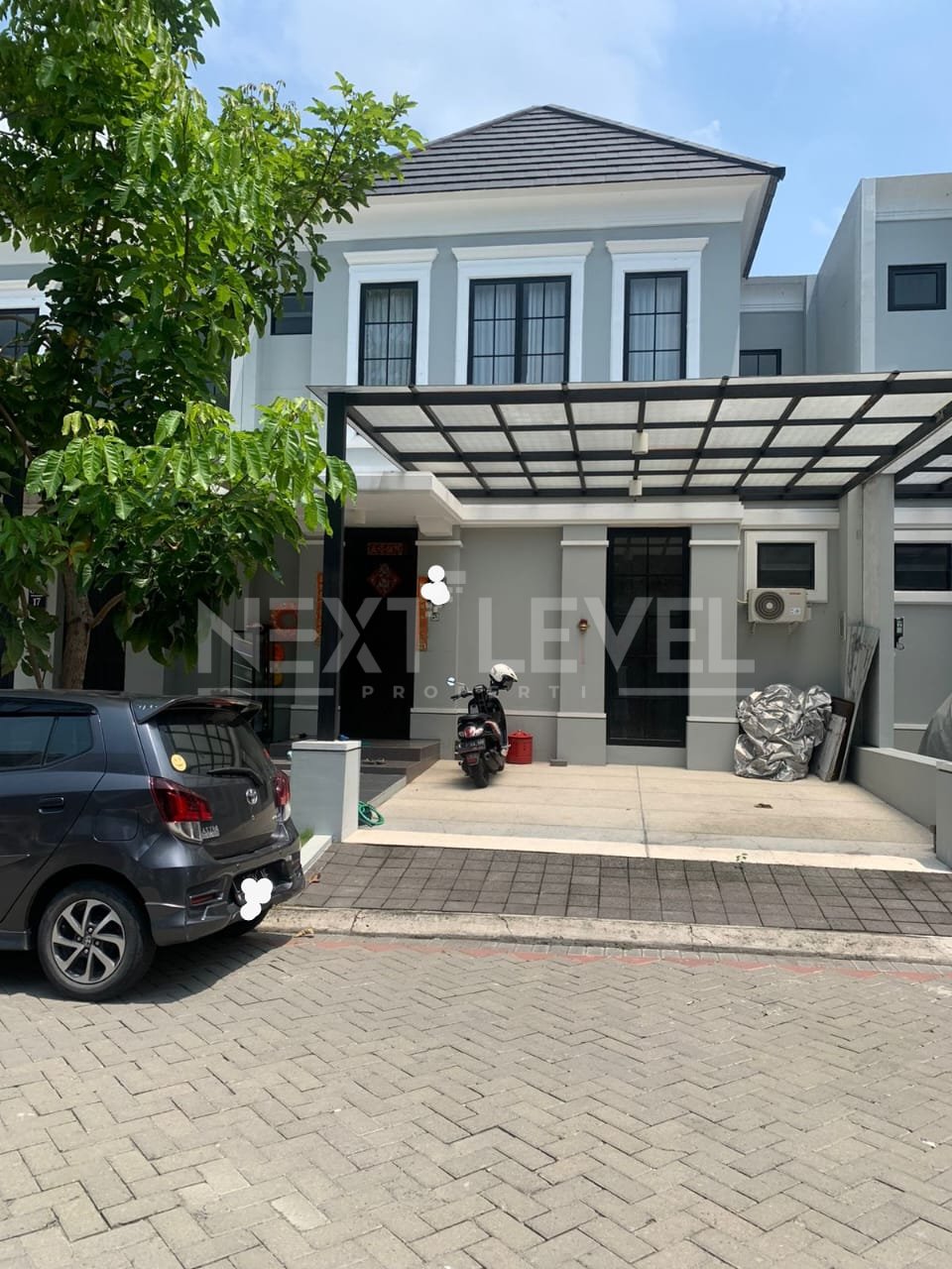 Disewakan Rumah di Oakwood park ,Citraland 