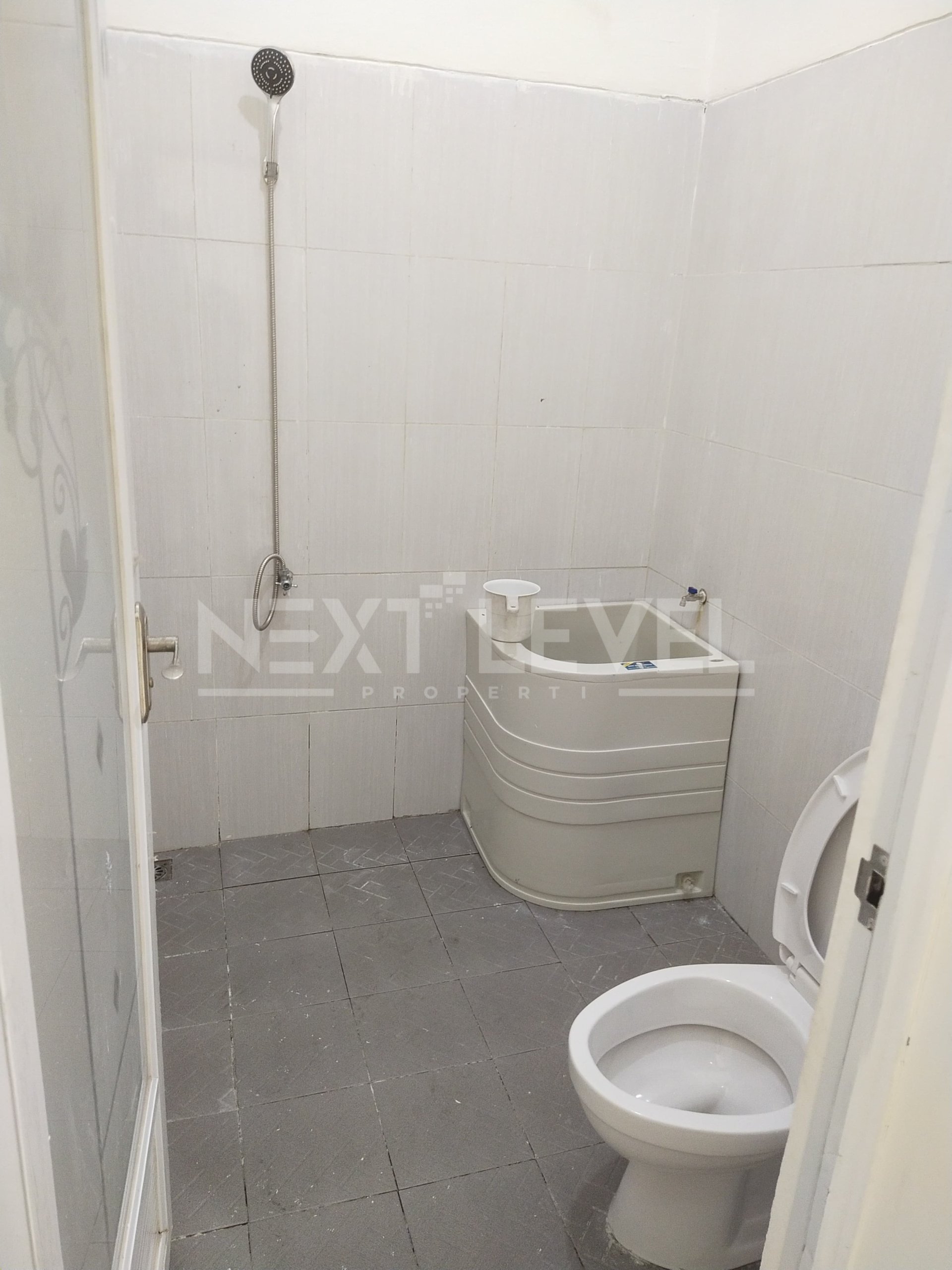 dijual rumah murah dekat raya kenjeran