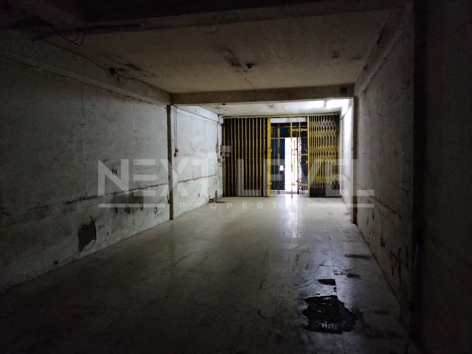 Ruko dijual lokasi strategis pinggir jalan raya kalimalang