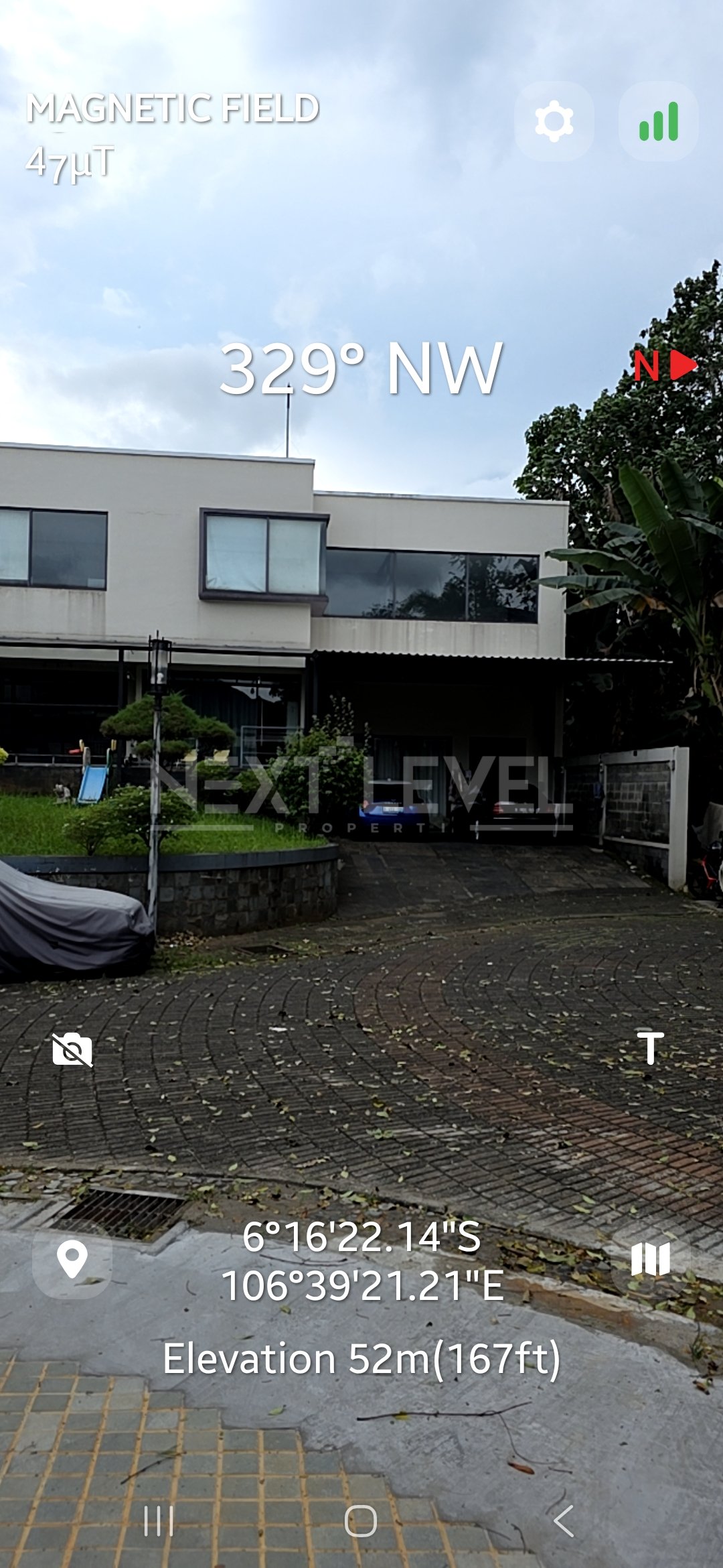 Jual rumah luas dan bagus di taman tirta golf BSD