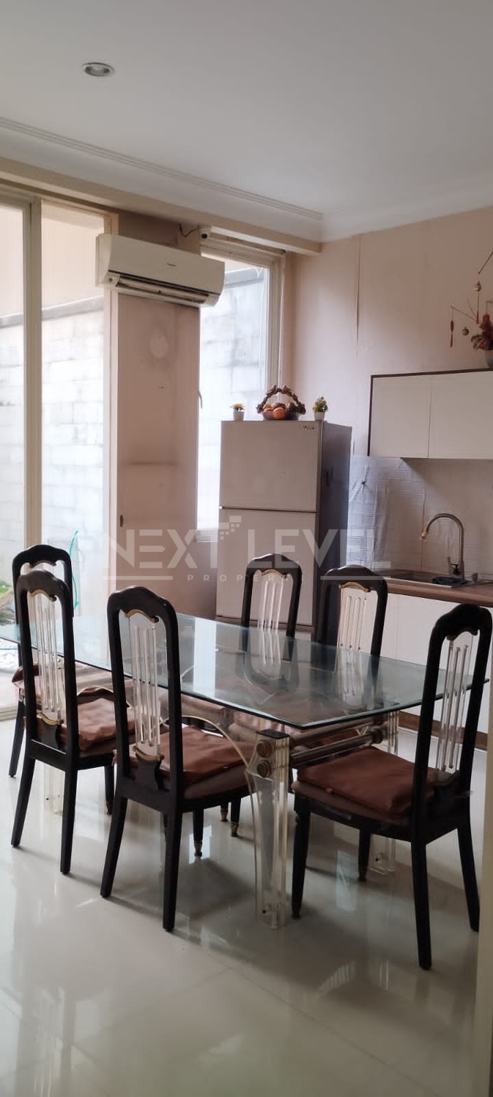 JUAL Rumah Minimalis Surabaya Barat Pakuwon Indah