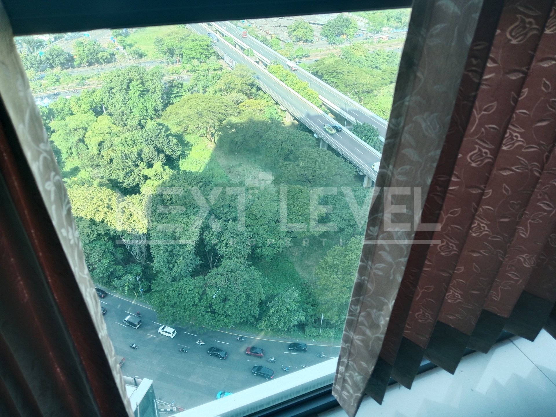 DISEWAKAN 1BR Condominium Full Furnish Luas 55m2