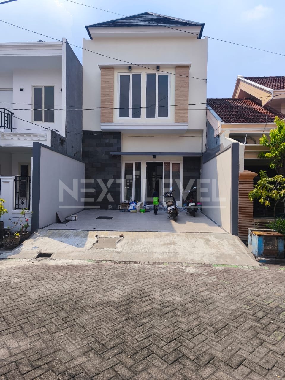 Dijual Rumah Baru Minimalis Siap Huni Rungkut Menanggal Harapan