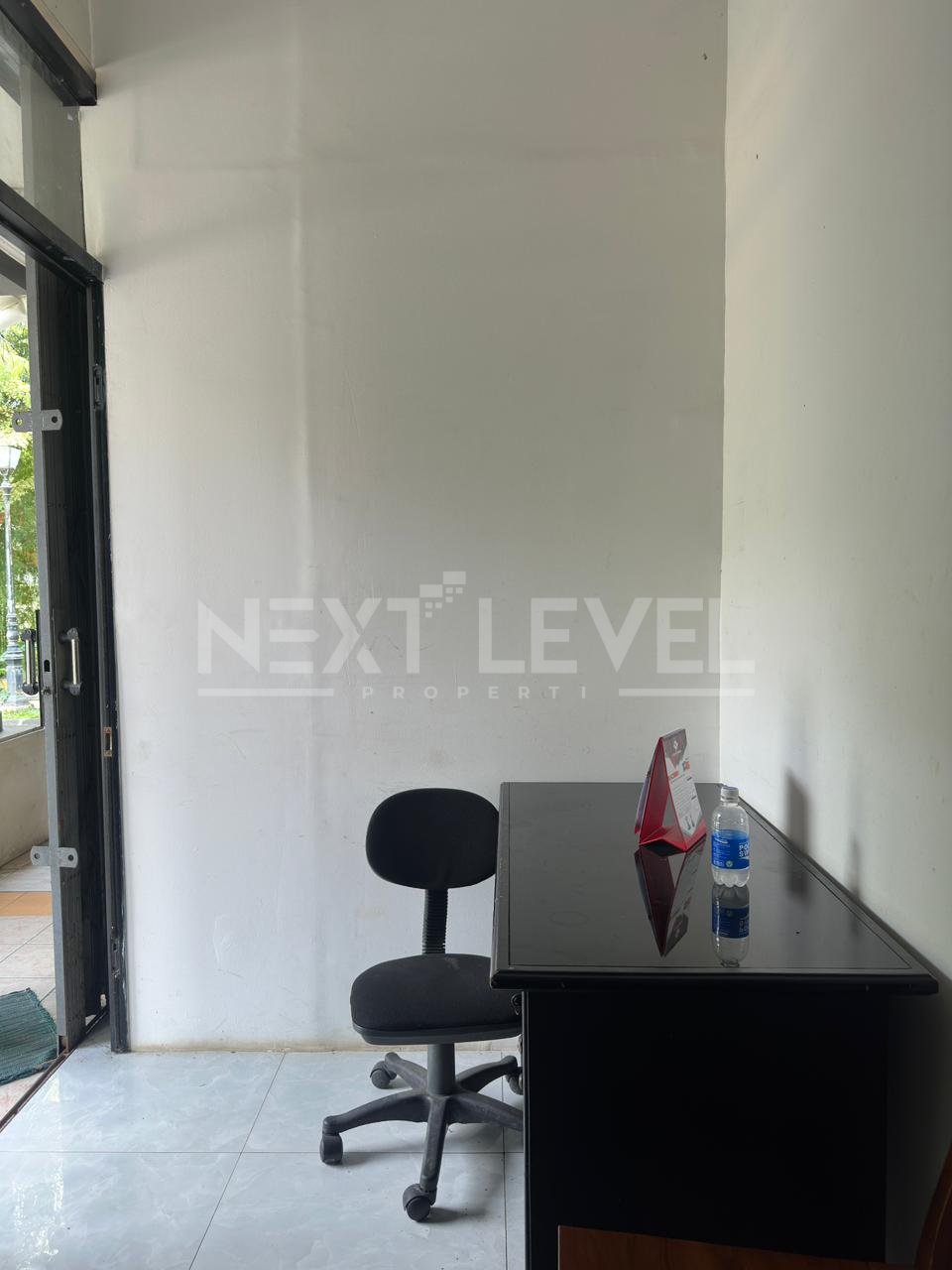 Disewakan dan Dijual Ruko Roxy Lippo Cikarang 