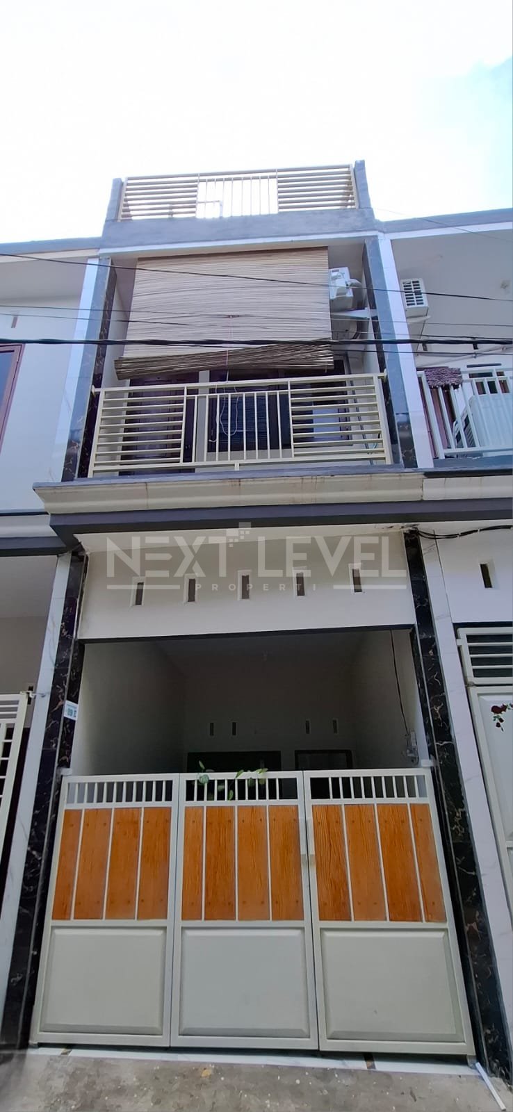 Dijual rumah dalam kota Surabaya dibawah 500juta!