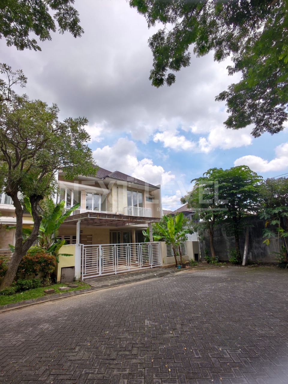 Dijual Rumah Royal Residence Minimalis Strategis Siap Huni