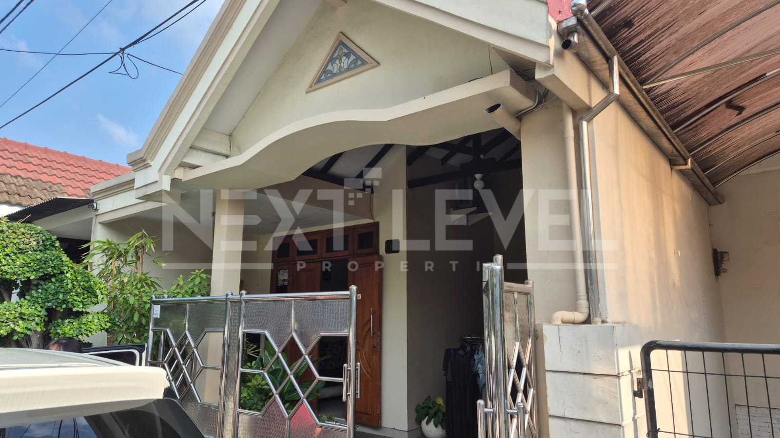 Dijual Rumah Taman Pondok Indah Wiyung