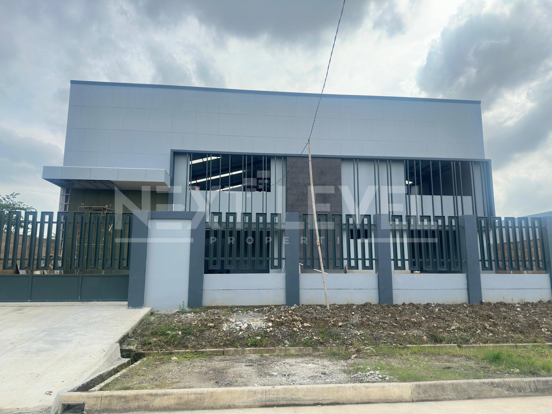 Pabrik baru siap huni Lippo Cikarang