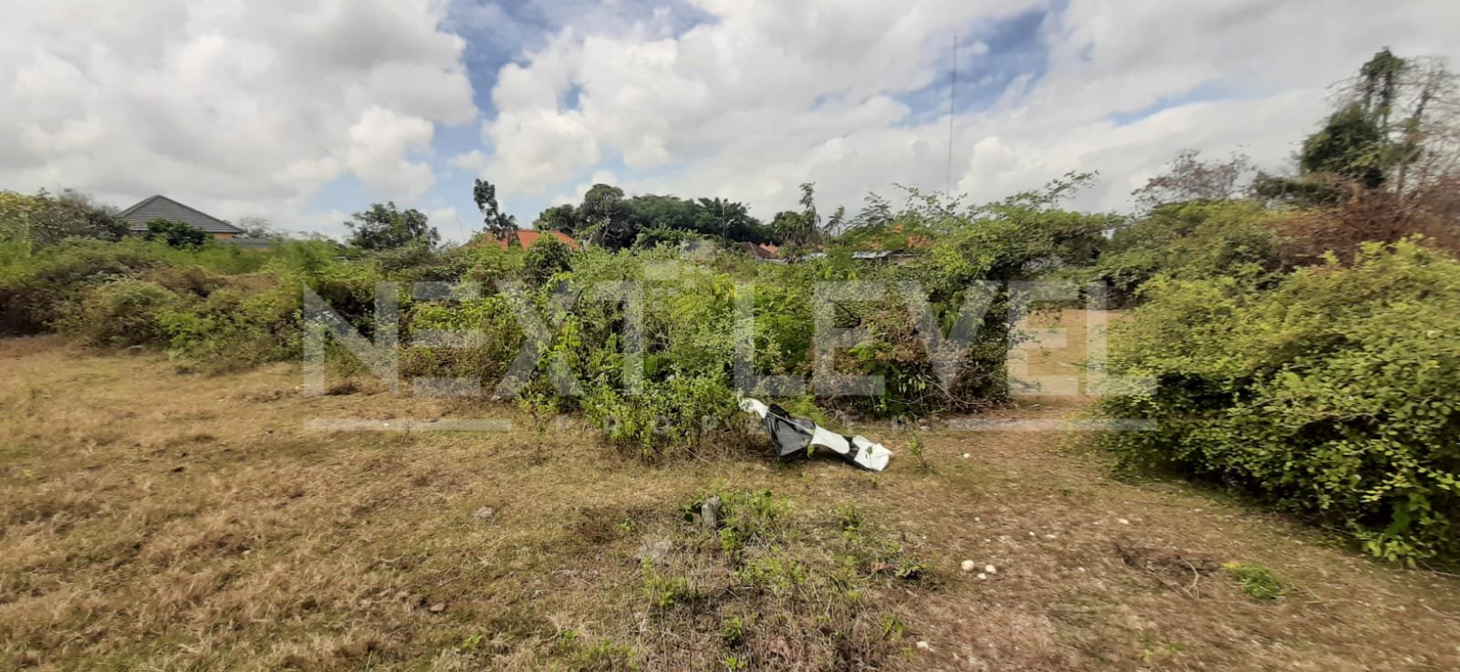 Dijual tanah daerah unggasan  Luas tanah 500m²( 5 are )