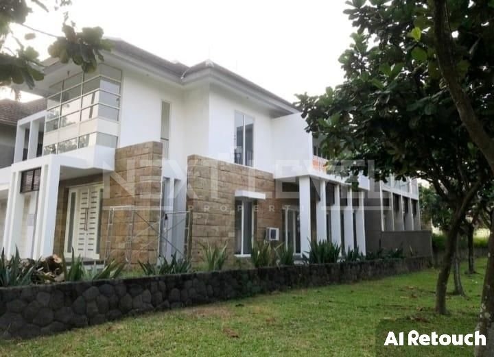 Dijual Rumah Hook Golf Diamond Hill Minimalis Strategis Siap Huni