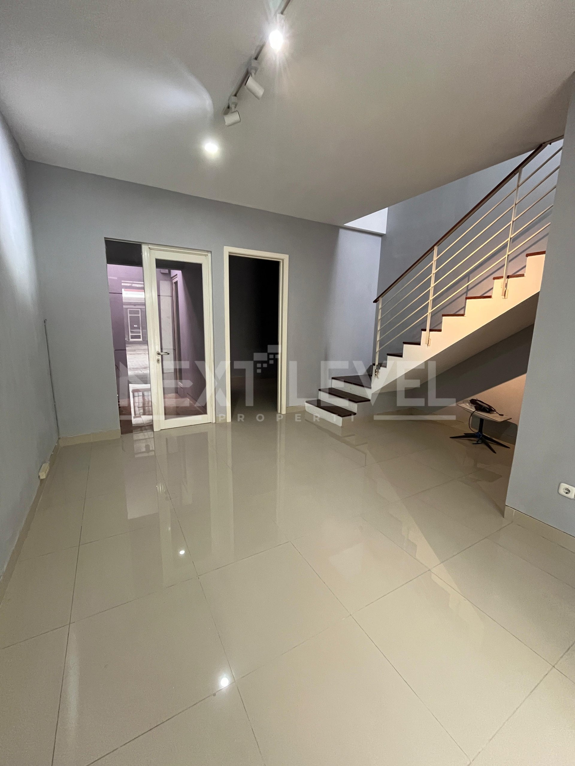Jual rumah BU Grand Harvest. 