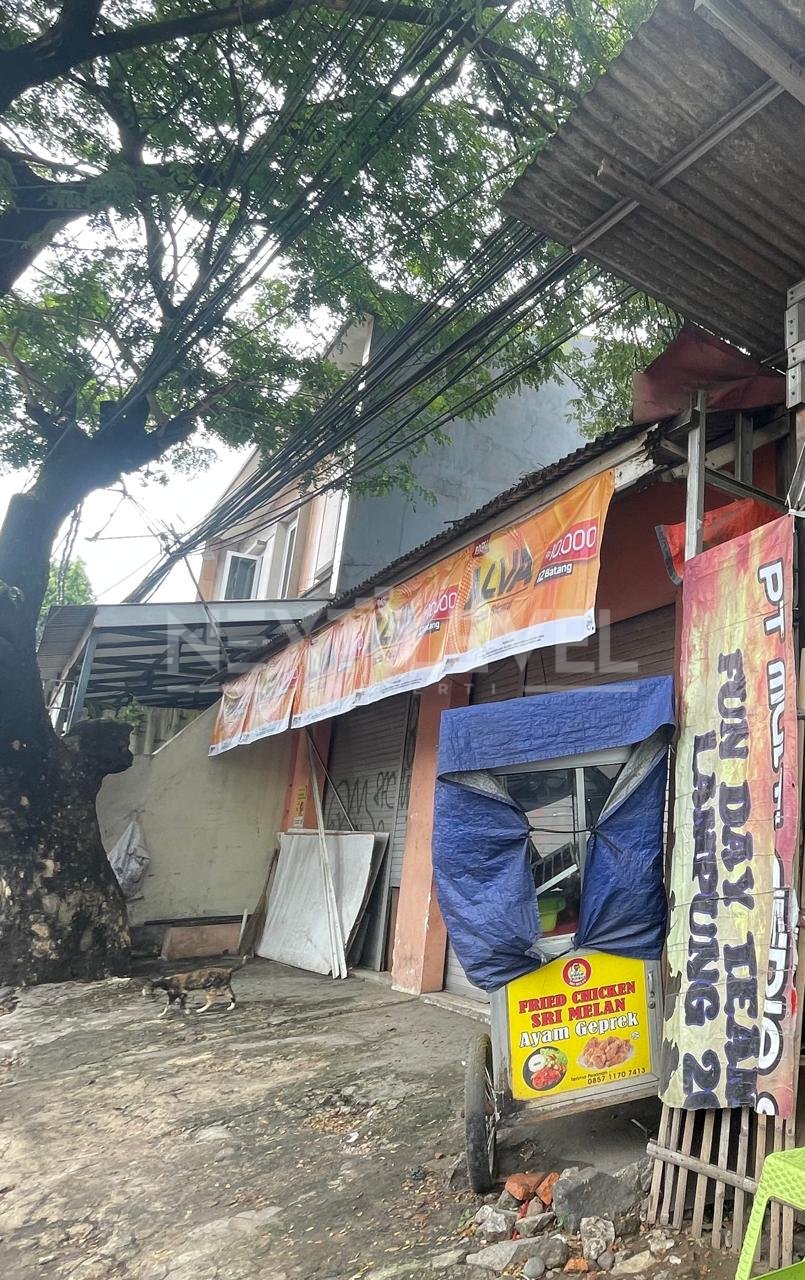 Dijual kios di lokasi tipar cakung