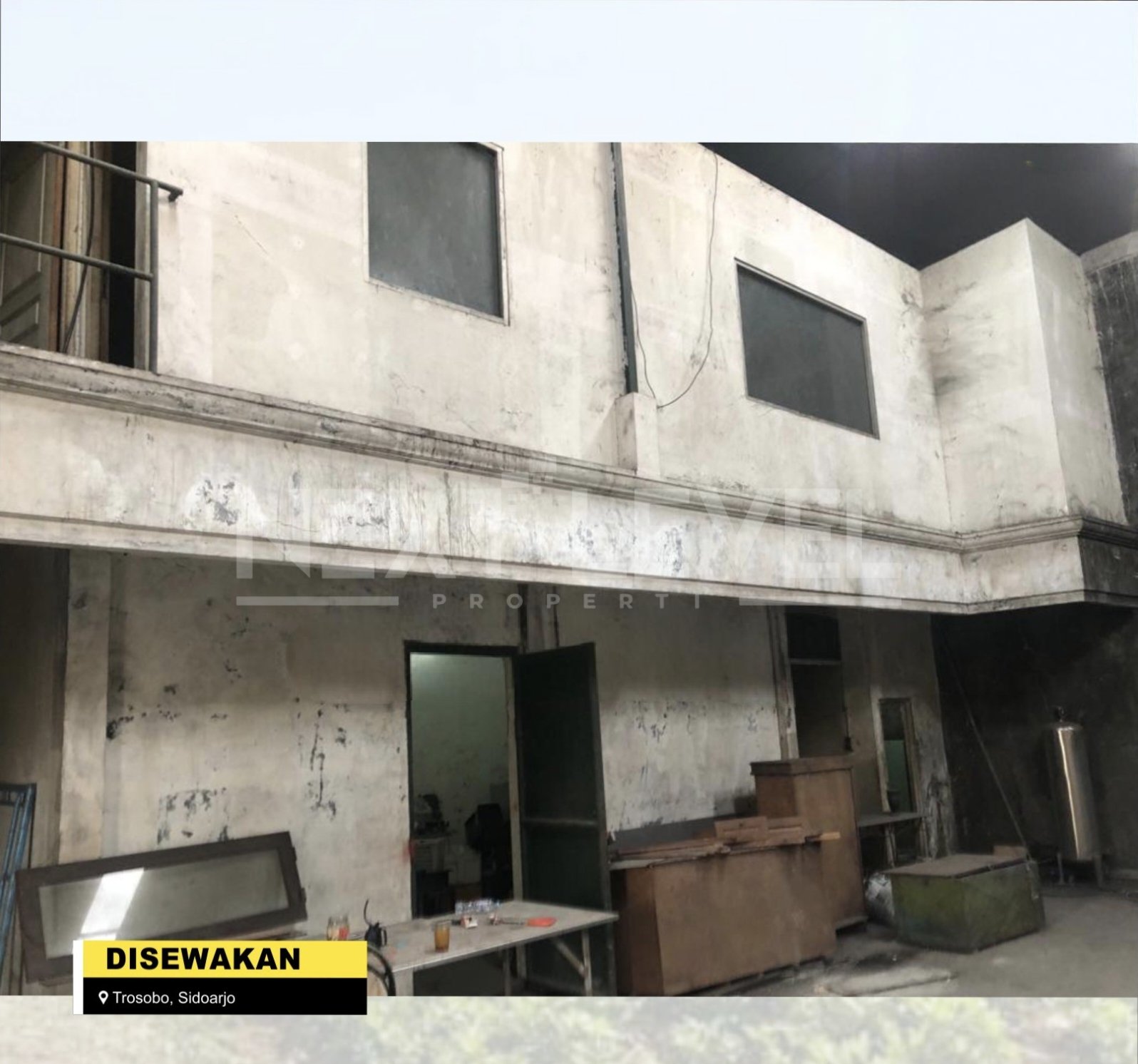 Gudang Serbaguna 0 Jalan di Trosobo