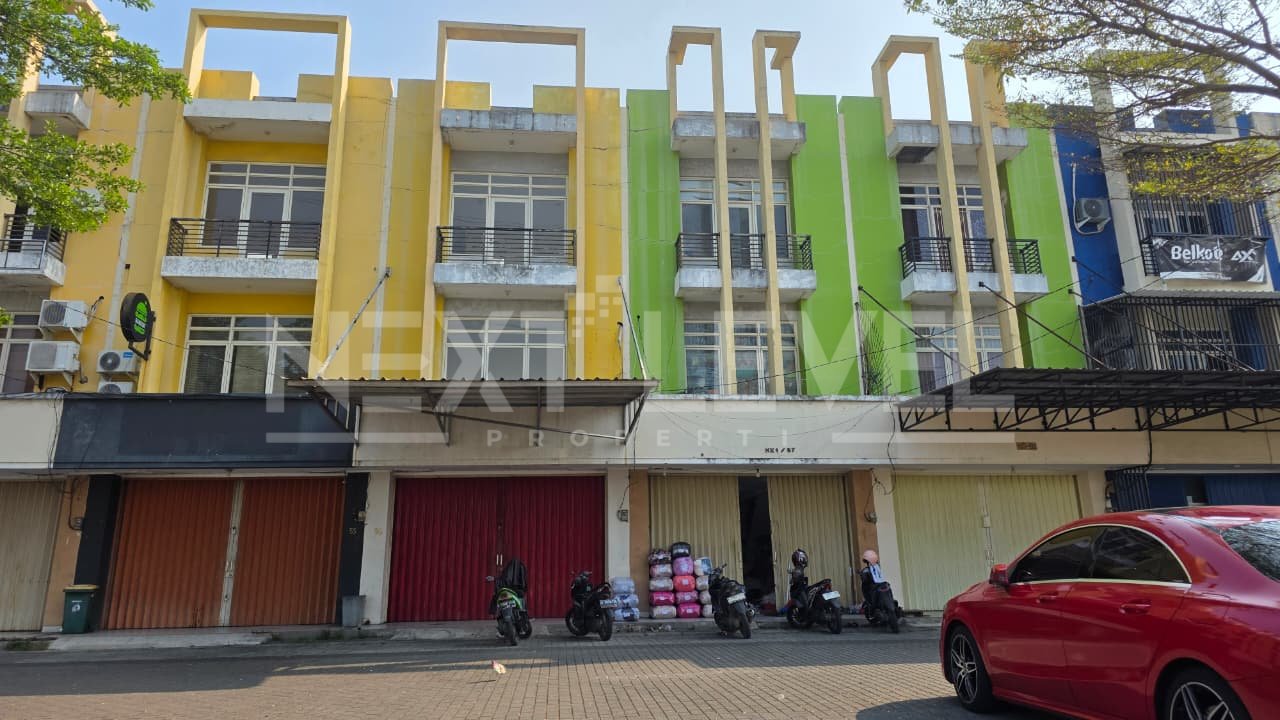  Disewakan Ruko Symphony 2 1/2 Lantai Harapan Indah Bekasi 