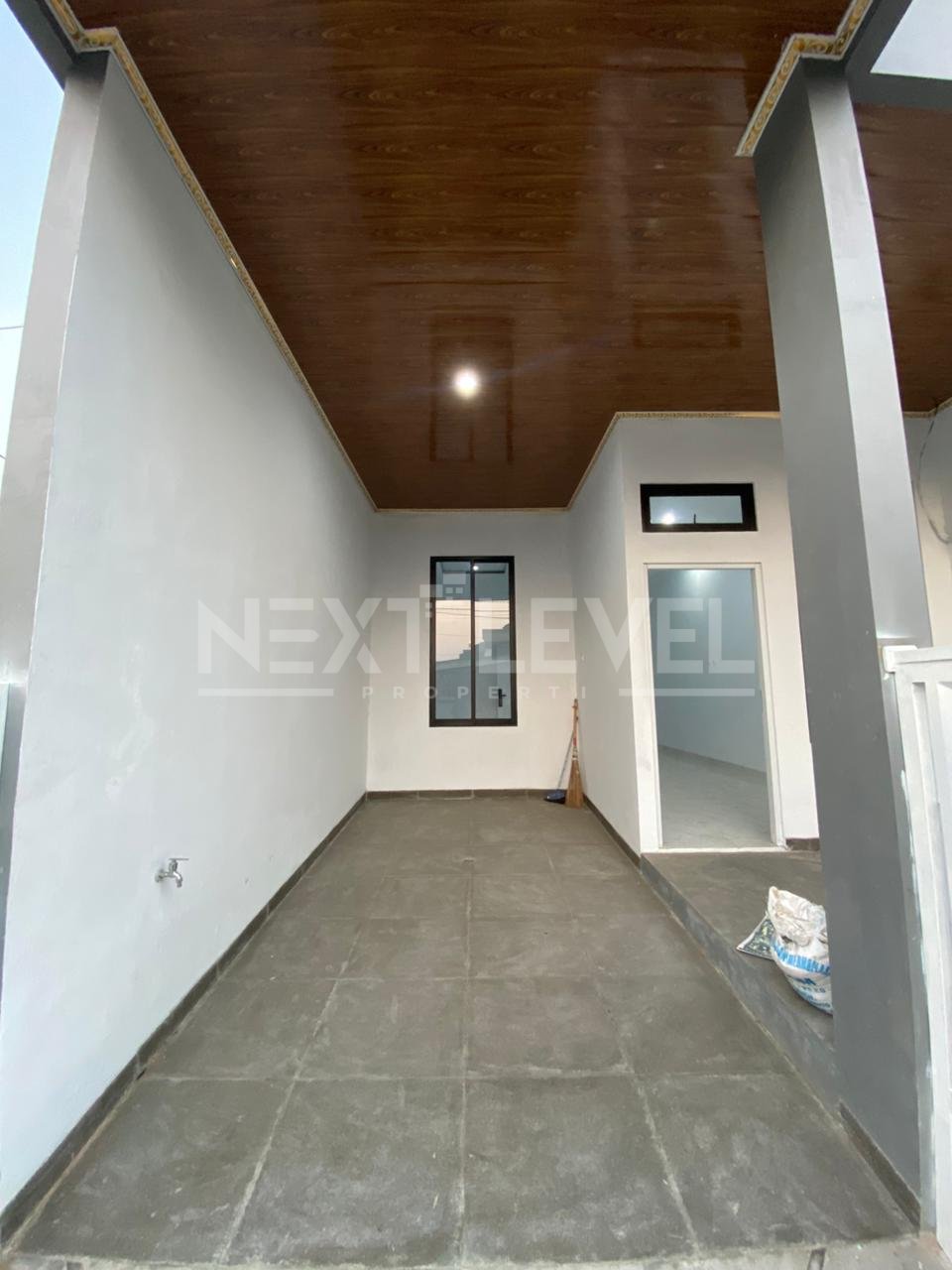 Dijual rumah cantik full renovasi