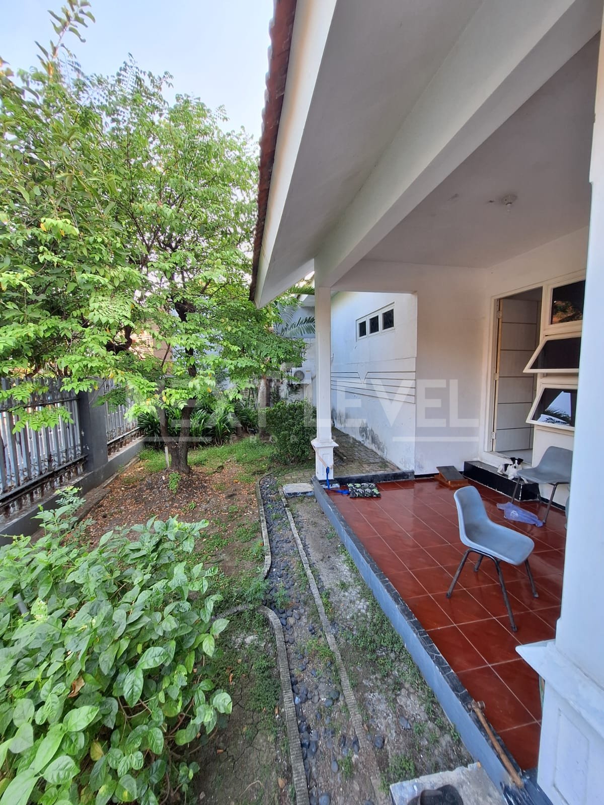 Dijual Rumah Di Tenggilis Mejoyo