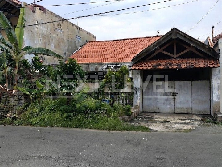 dijual cepat rumah di jemursari timur