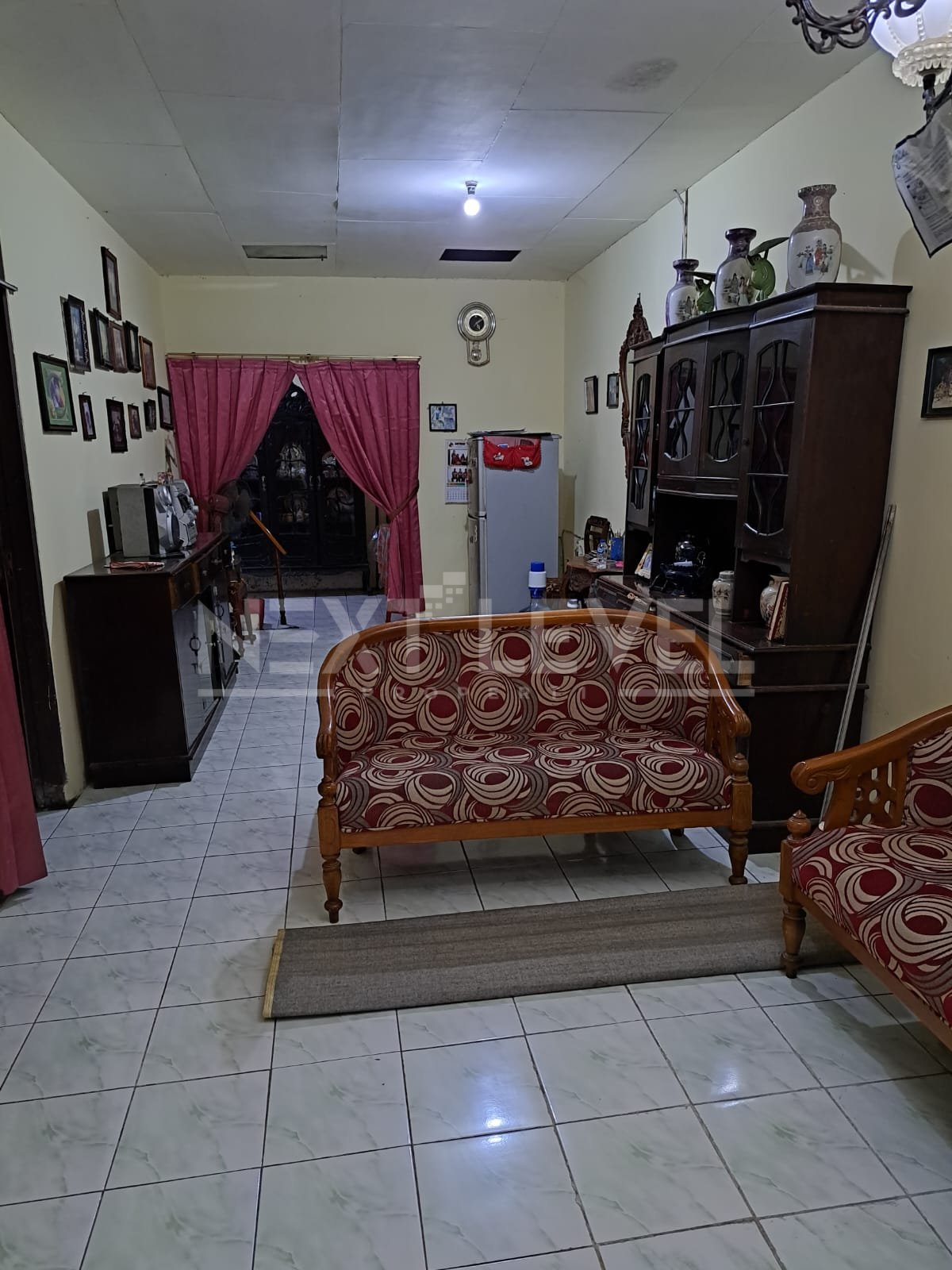 Dijual rumah bagus di daerah Rungkut Surabaya timur