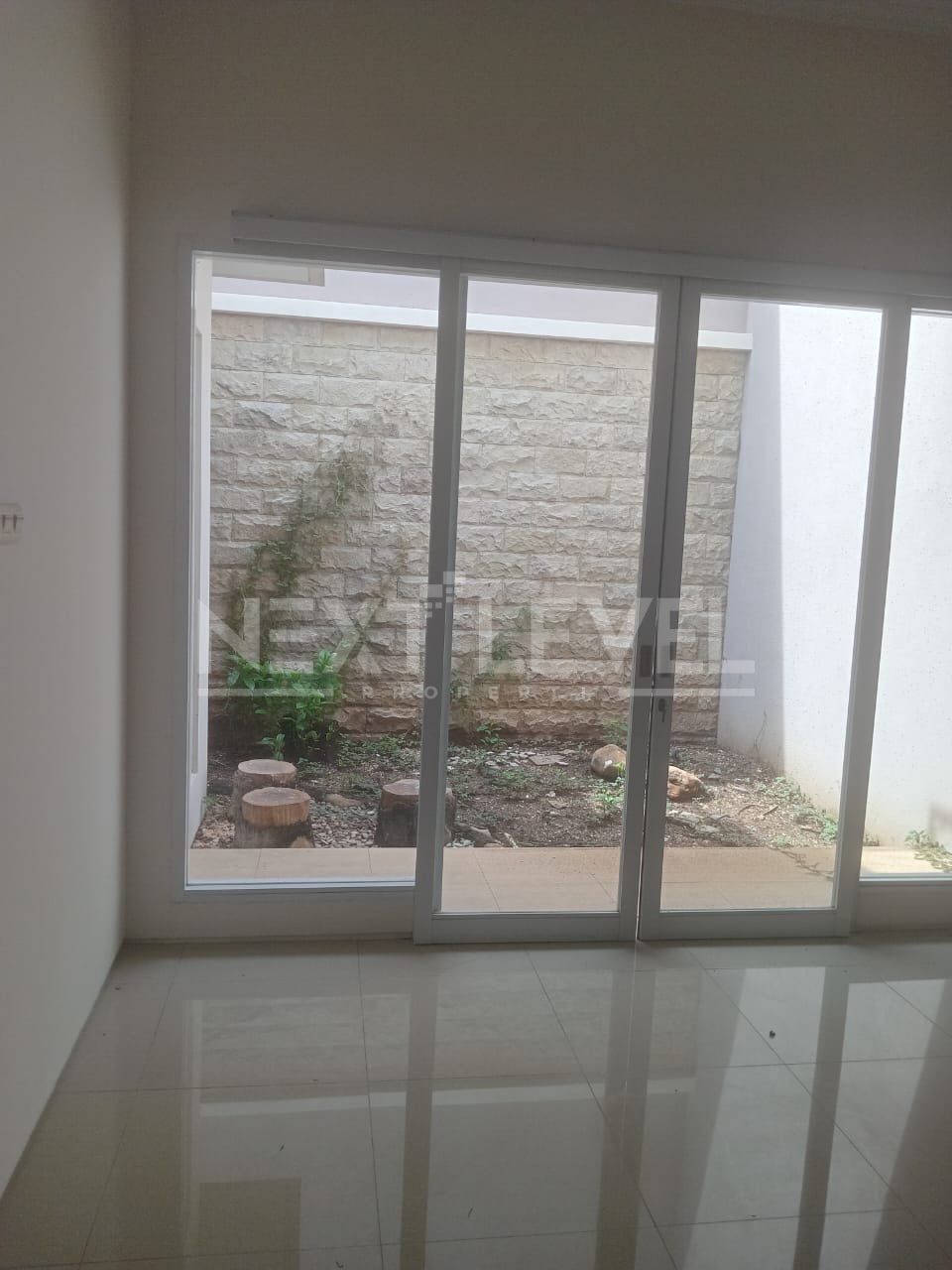 Jual Royal Residence 