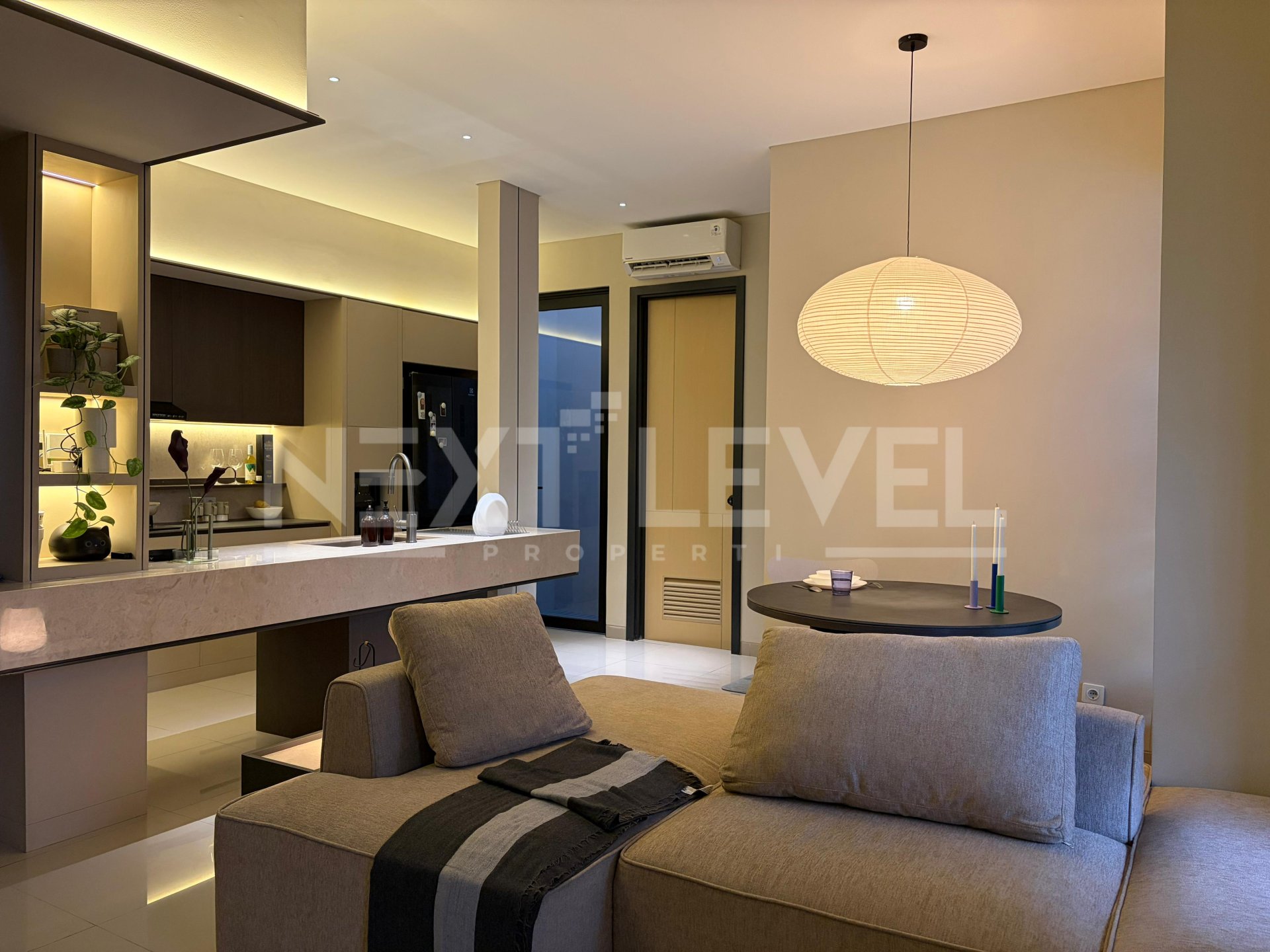Rumah di jual di Cluster astha suvarna sutera tangerang cikupa 