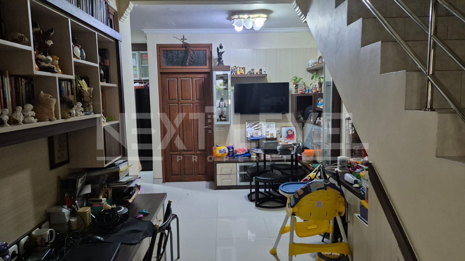 Dijual rumah di taman pondok indah Wiyung Surabaya barat