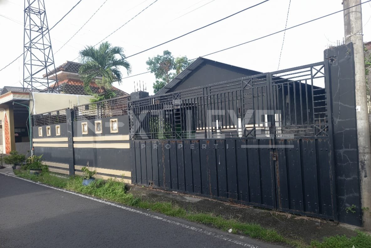 Gudang Strategis Sawojajar Malang. Dekat Terminal, Exit Tol, Stasiun, MATOS, Universitas UM, UB, Polinema, Rumah Sakit Puri Bunda. BPRMLG00001