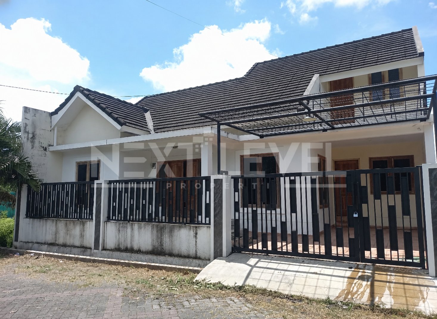 Rumah Siap Huni Harga Terjangkau di Kebonagung Indah. Dekat Terminal Hamid Rusdi, ke Alun-Alun Kota, Stasiun Malang Kota Lama, Pasar Pakisaji, Universitas Kanjuruhan Malang (Unikama), MOG.BPRMLG00008