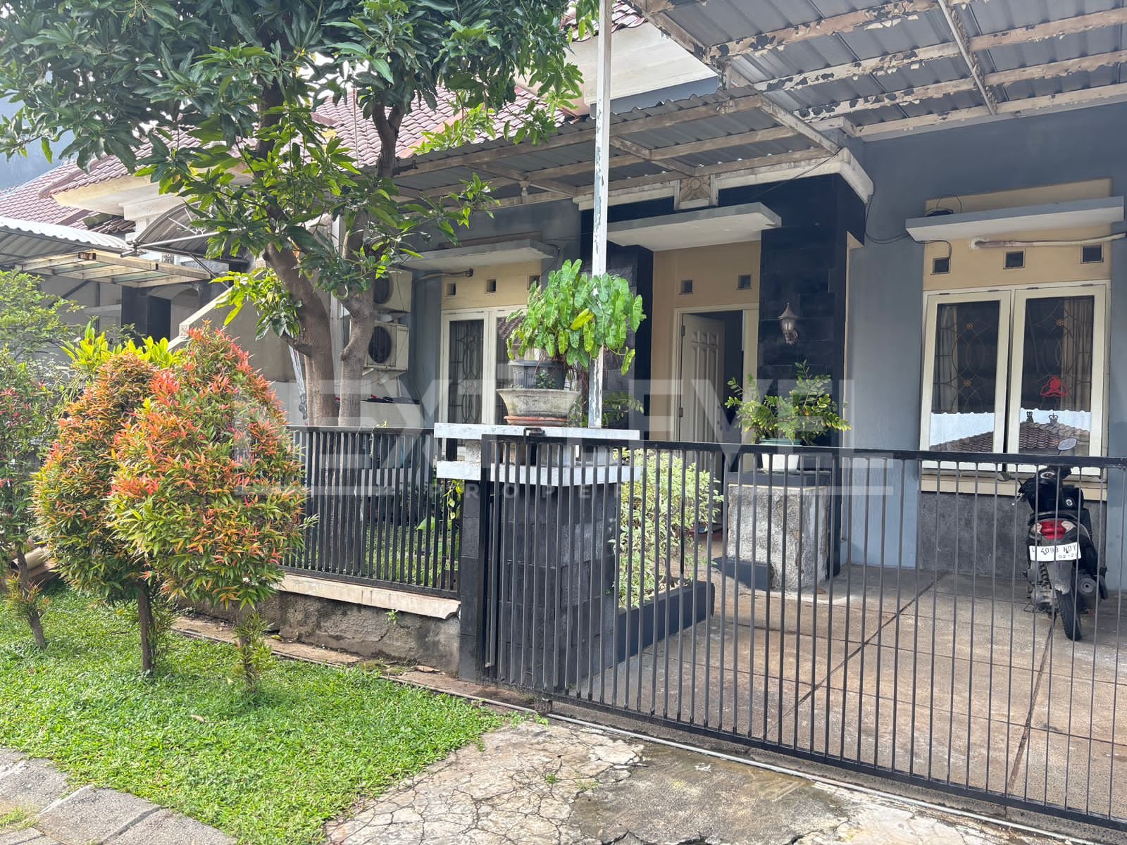 Dijual Rumah Rungkut