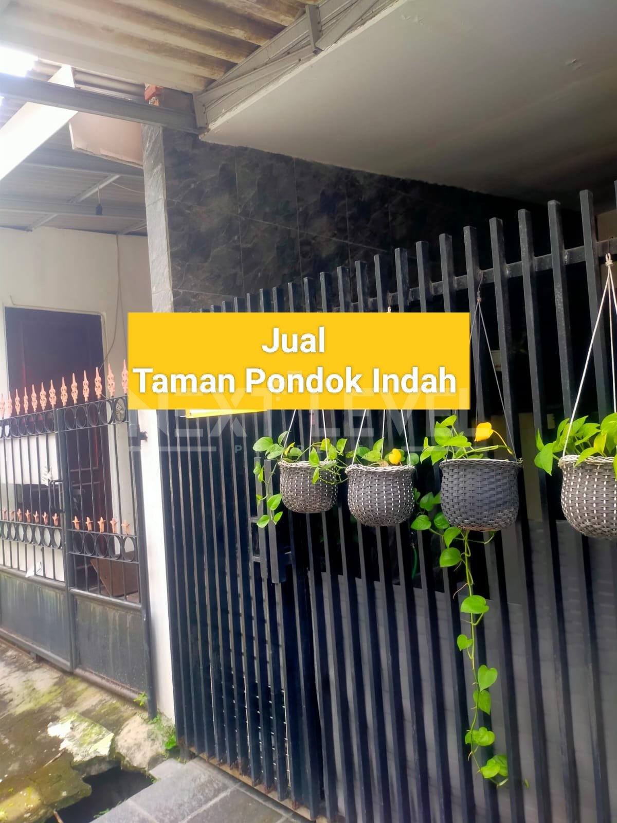 Jual rumah Hook Taman Pondok Indah 