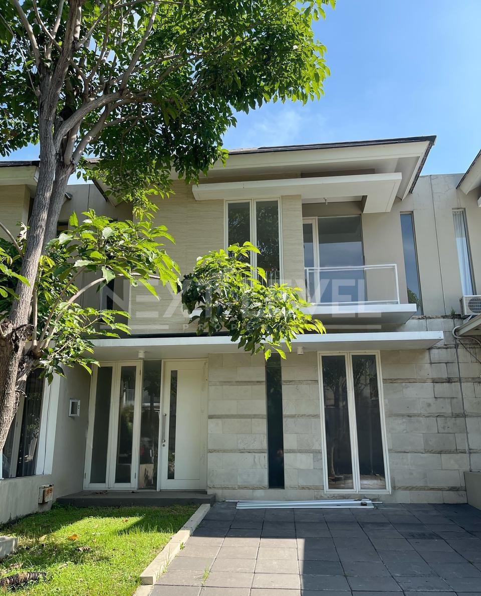 Dijual Rumah CitraLand The GreenLake Siap Huni