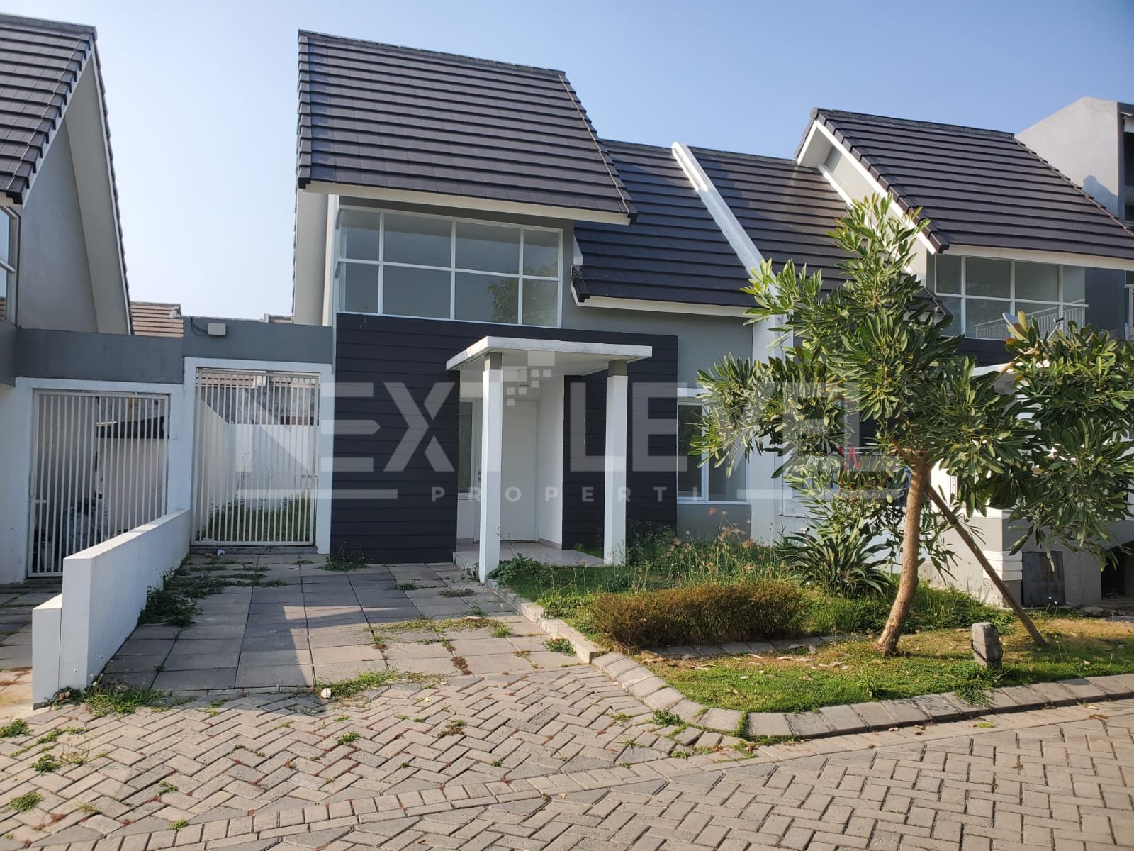 Rumah Siap Huni di Perumahan Malang Anggun Sejahtera, Lawang. Dekat Gerbang Tol Lawang, Stasiun Lawang, Pasar Lawang RSUD Lawang, RSJ Dr. Radjiman Wediodiningrat, Lawang BESS Resort & Waterpark. MLG00074