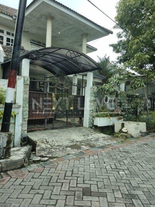 Dijual Unit 2Lt Di Taman Pondok Indah Surabaya