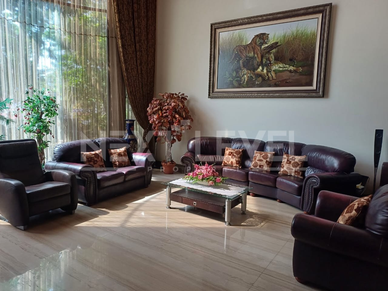 Rumah Mevvah Classic Terawat 