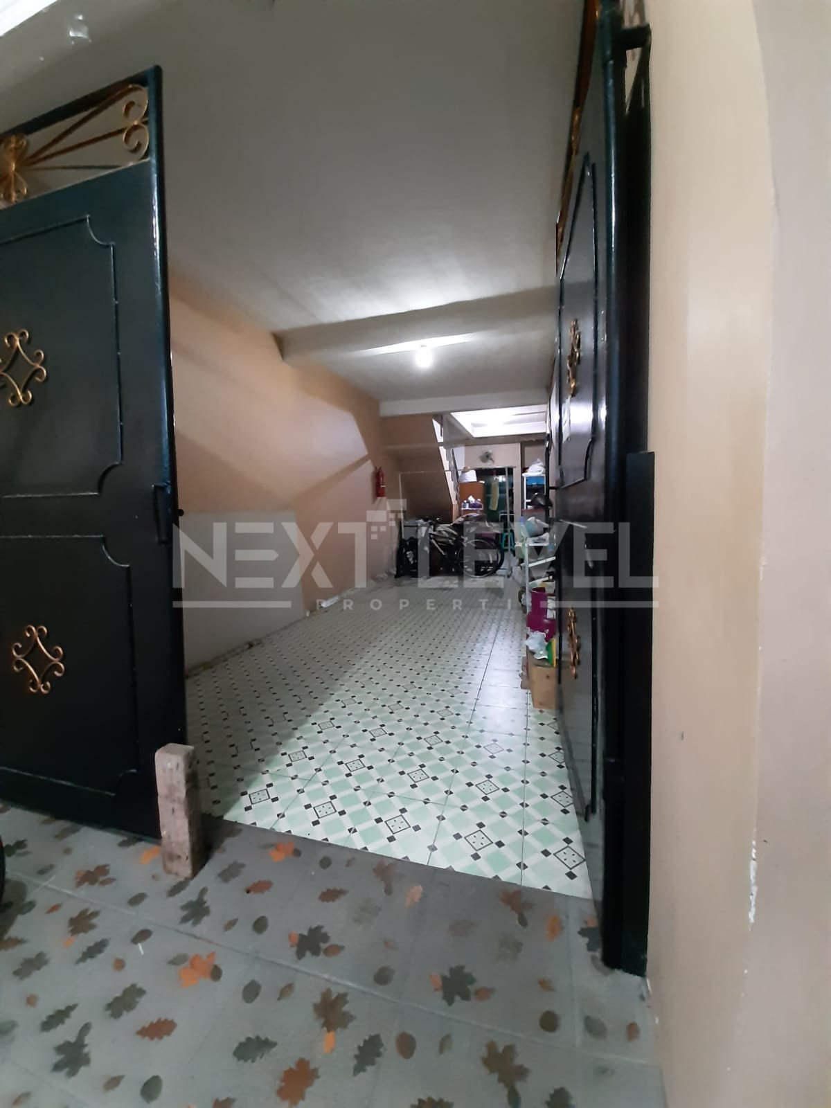 Dijual cepat rumah bagus di dukuh Kupang Surabaya barat
