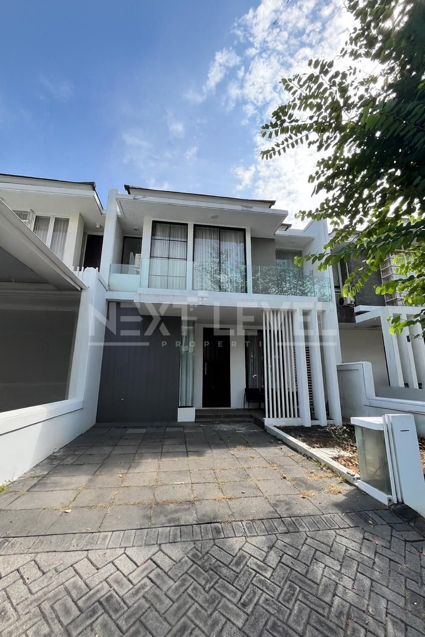 Dijual Rumah Royal Residence  Minimalis Strategis Siap Huni