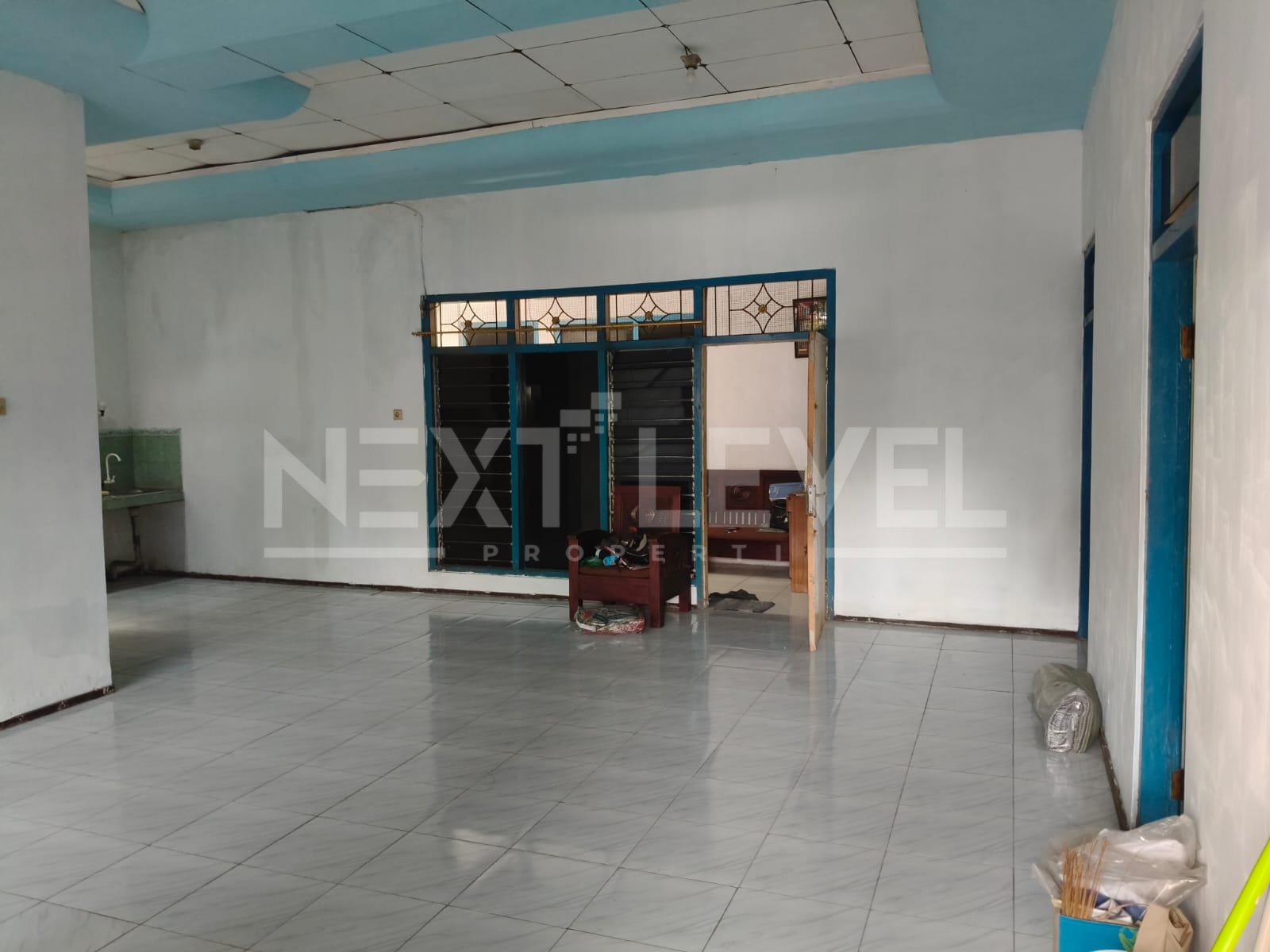 Dijual rumah+kos di dukuh Kupang Surabaya barat
