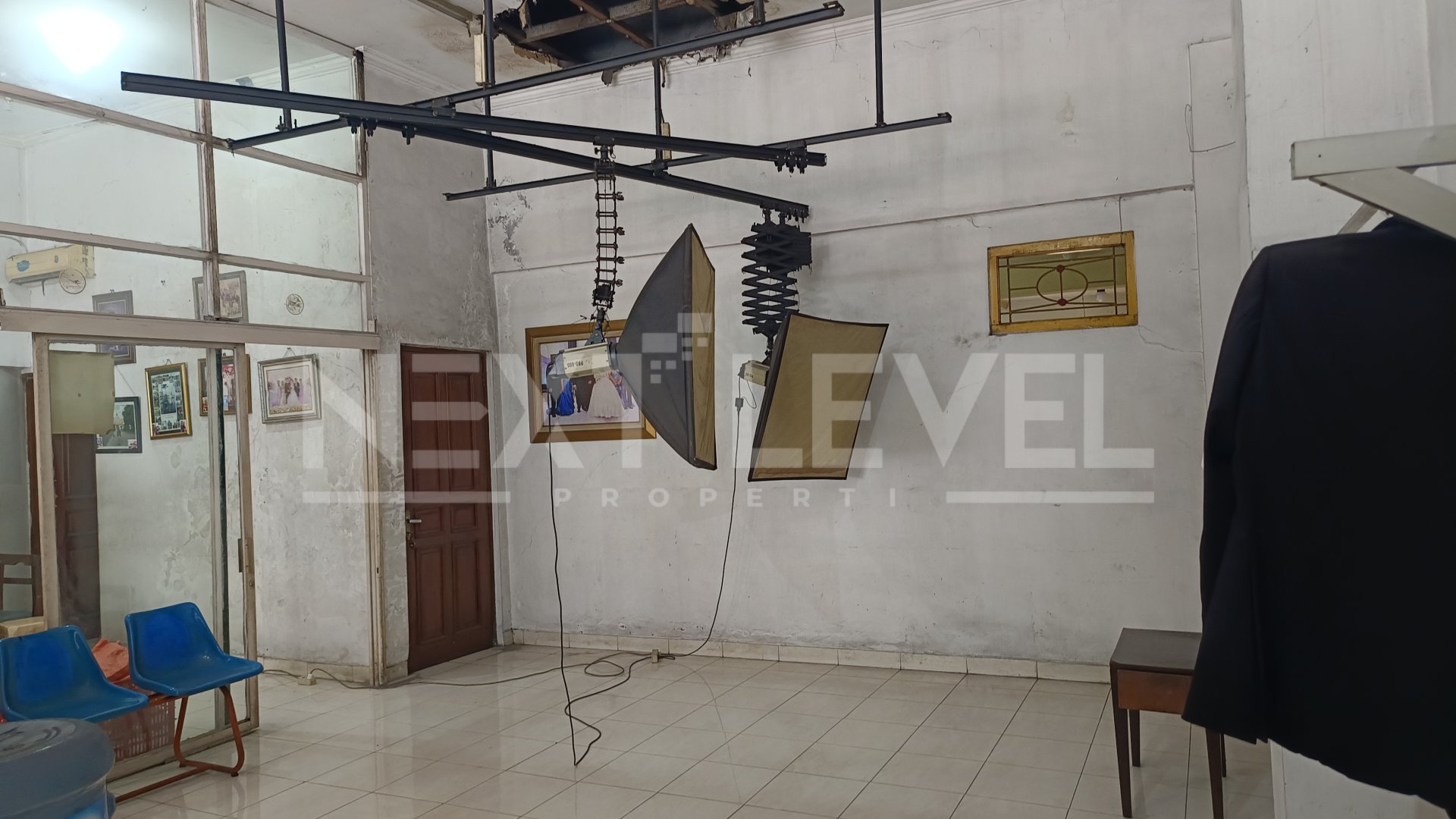 Disewakan Ruang Usaha Ex. Studio Foto