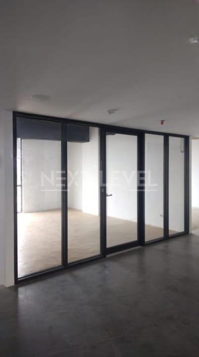 Disewakan office di royal 55 royal residence Wiyung Surabaya barat