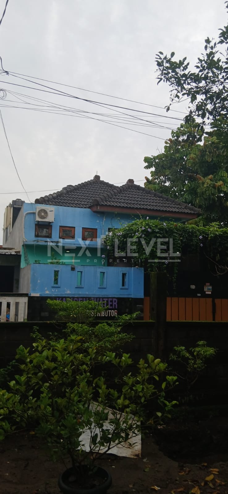 Rumah Mewah Full Furnish Kartasura Dekat Slamet Riyadi Solo | 2 Lantai SHM Harga 1,6 M Nego