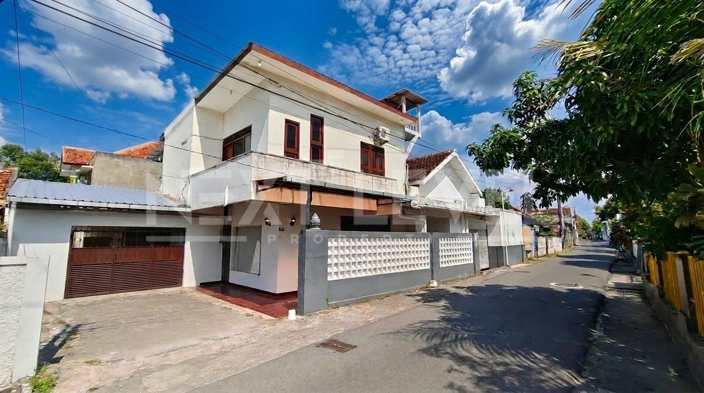 Dijual Rumah Kost Modern