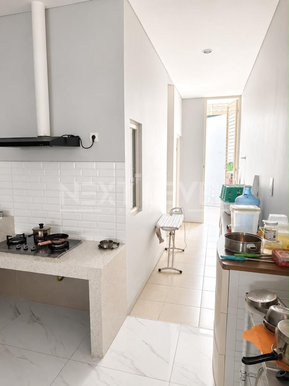 Dijual Rumah Citraland Eastwood Minimalis Strategis Siap Huni