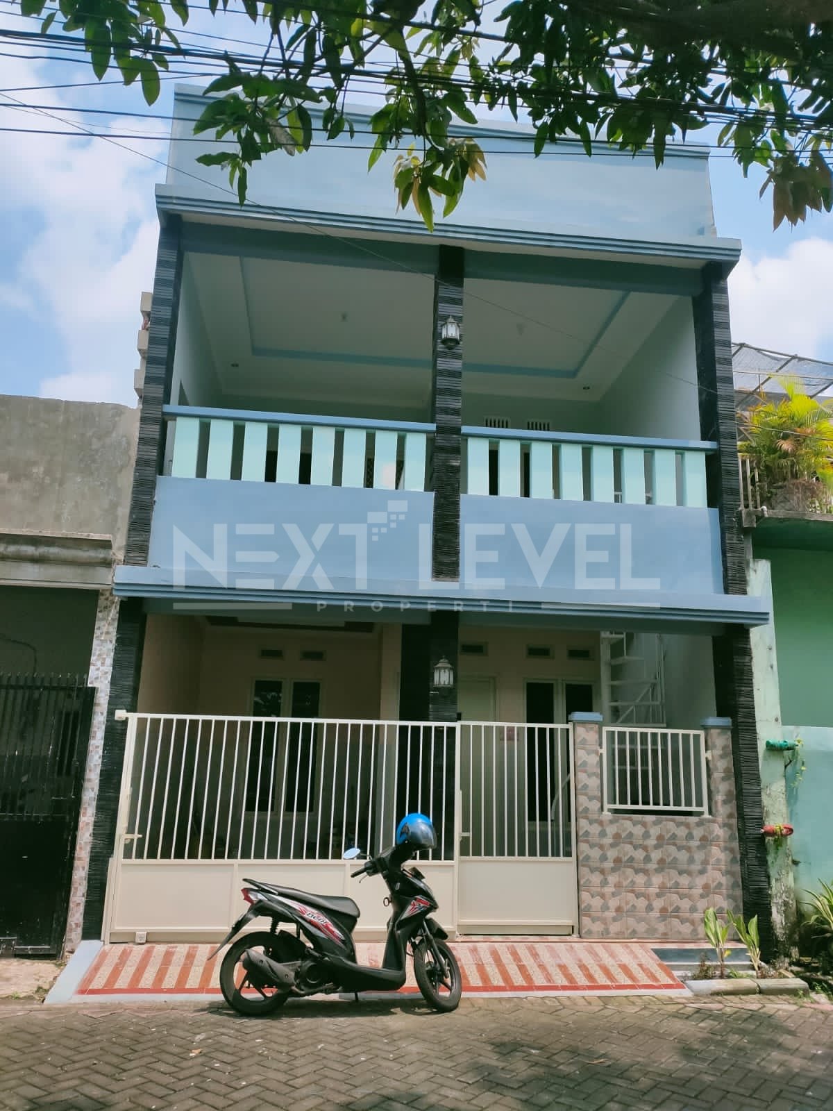 Dijual Cepat Rumah 2 Lantai Siap Huni di Perumahan Pondok Maritim Wiyung Surabaya