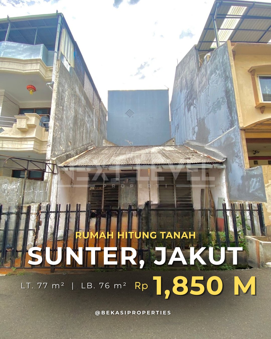 RUMAH HITUNG TANAH DALAM KOMPLEK KAWASAN SUNTER AGUNG, JAKARTA UTARA