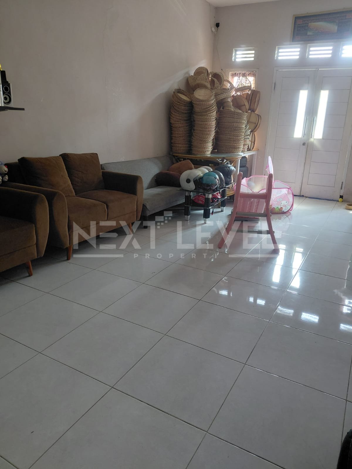 RUMAH 2 LANTAI – PERUM RIVERSIDE D MALANG