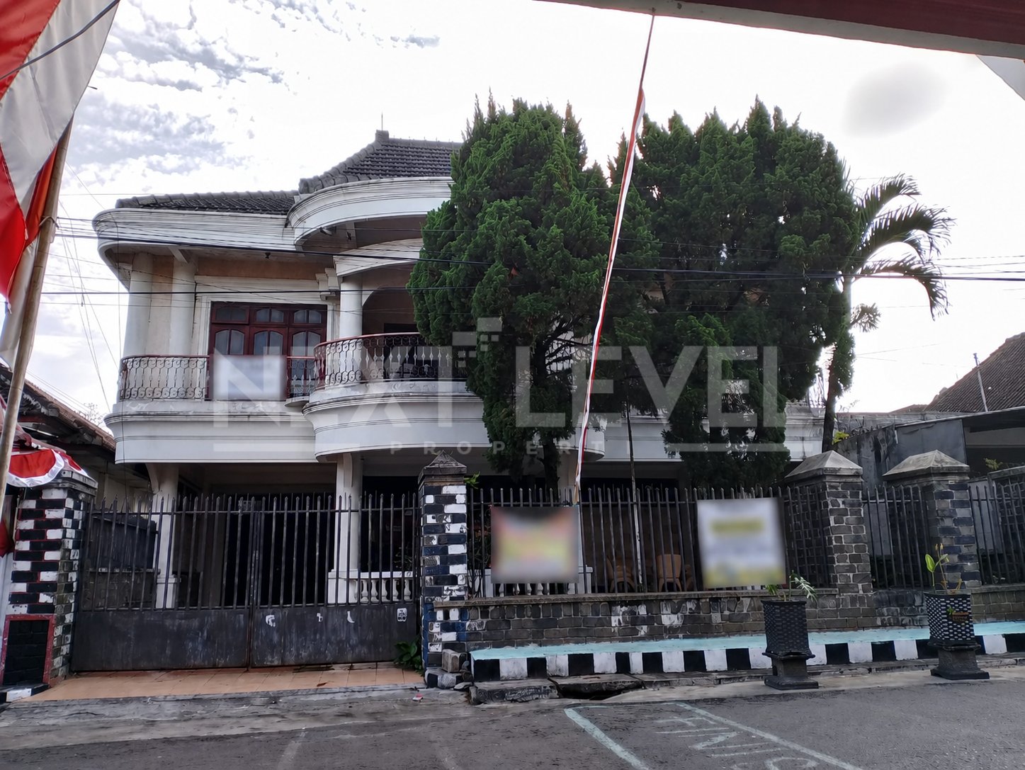 Rukost Skala Besar di Pusat Kota Malang. Dekat Alun-Alun Tugu, Stasiun Kota Baru, Kampus (UB), Kampus (UM), MOG, RS Saiful Anwar.MLG00107