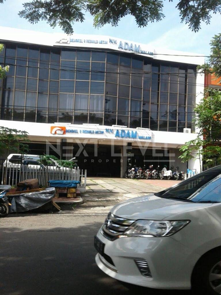 Gedung Ruang Usaha 3 Lantai di Pusat Kota Malang. Dekat Alun-Alun Kota, Kayutangan Heritage, Stasiun Kota Baru, Jalan Ijen, MOG, RSSA.MLG00115