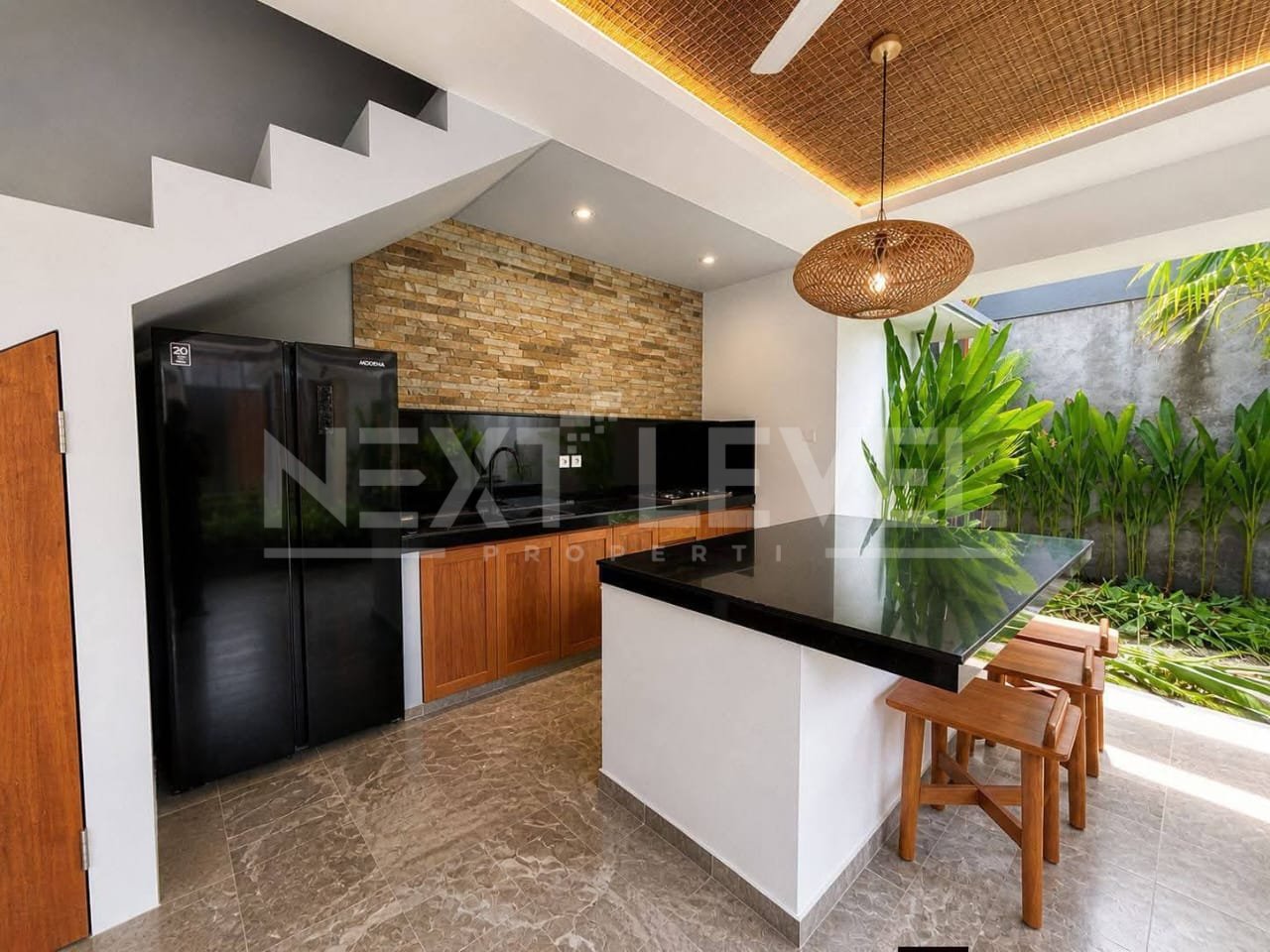 4BR Stunning Villa in Sanur