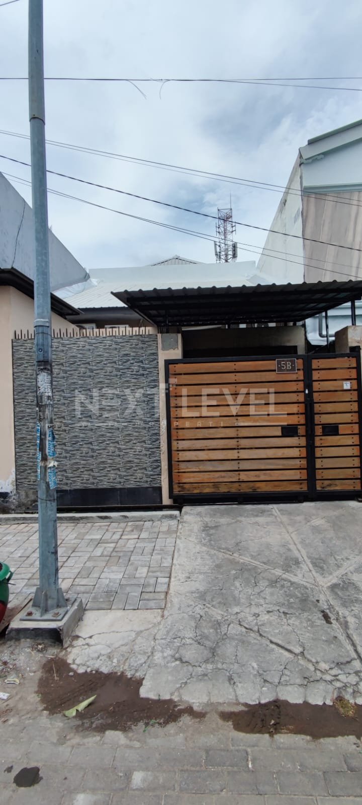 Dijual Rumah Dukuh Kupang 