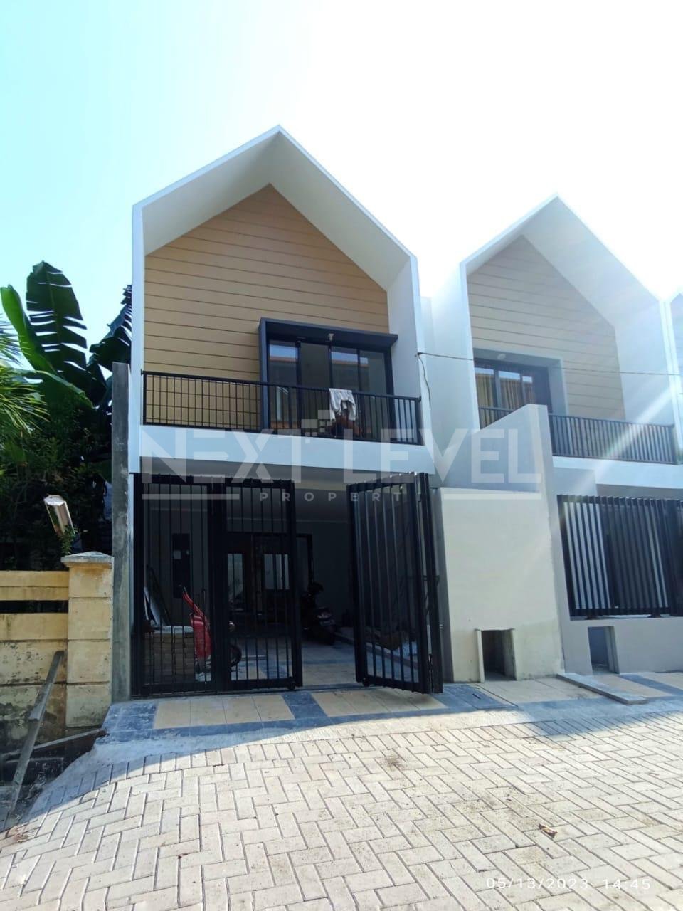 Dijual Rumah 2 lantai Strategis Dekat Pusat Kota di Kalijudan Surabaya Timur