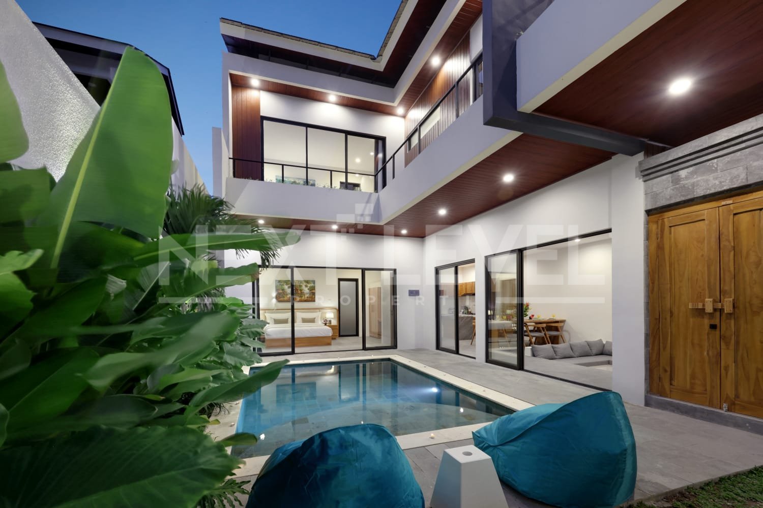 For Rent :  Modern 3BR Villa in the Heart Sanur Beach, 5 minutes to padang galak beach